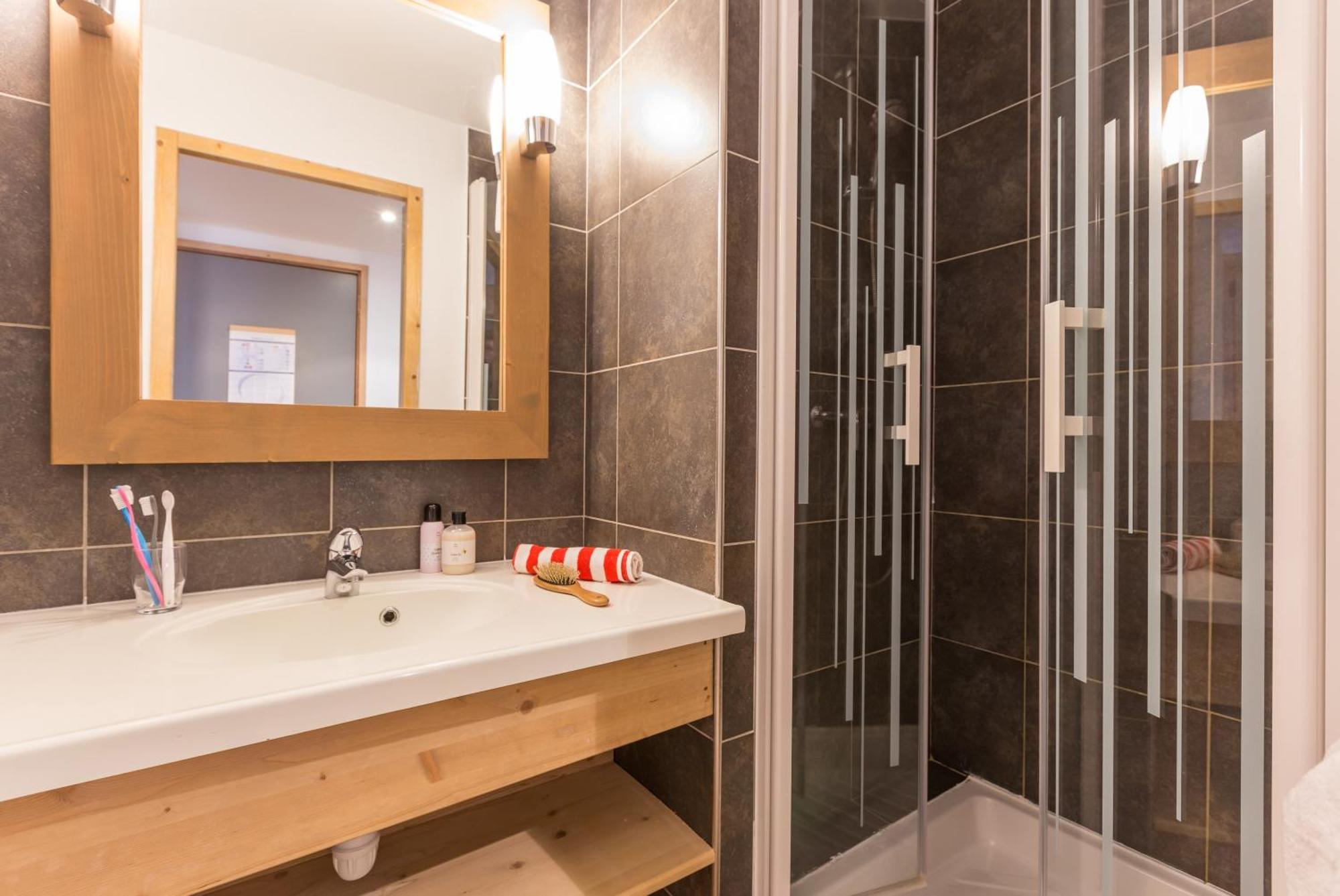 Residence Pierre & Vacances Aconit Saint-Martin-de-Belleville Bagian luar foto