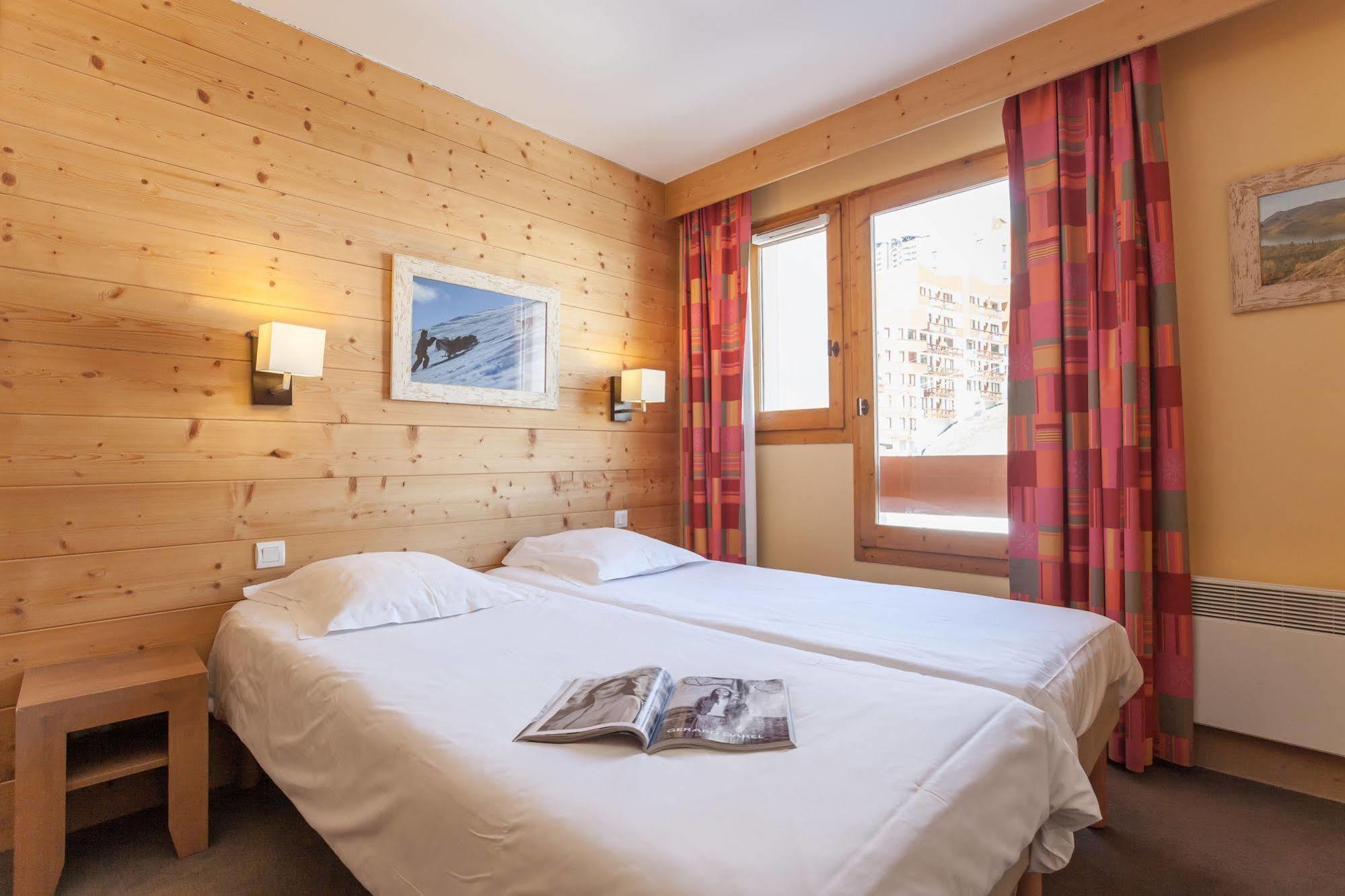 Residence Pierre & Vacances Aconit Saint-Martin-de-Belleville Bagian luar foto