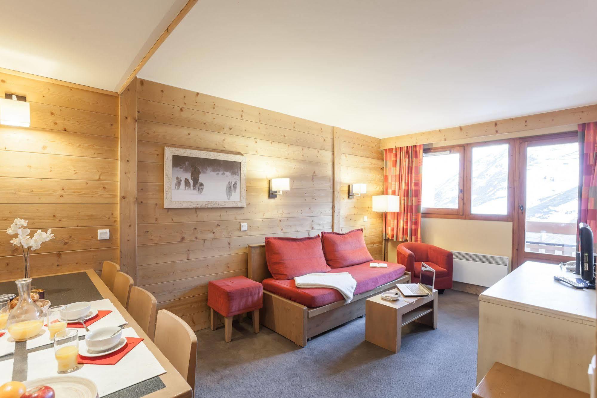 Residence Pierre & Vacances Aconit Saint-Martin-de-Belleville Bagian luar foto