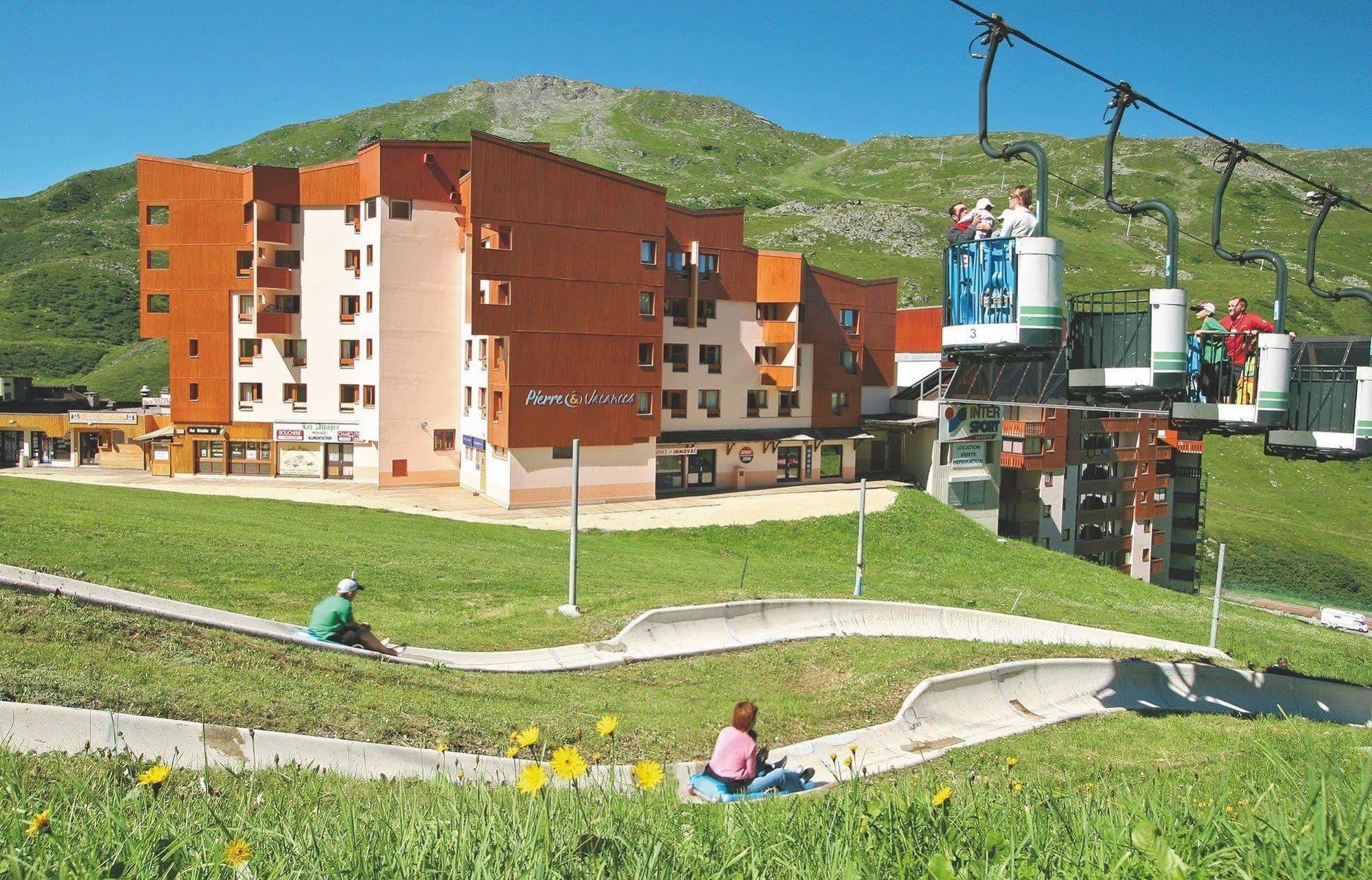 Residence Pierre & Vacances Aconit Saint-Martin-de-Belleville Bagian luar foto